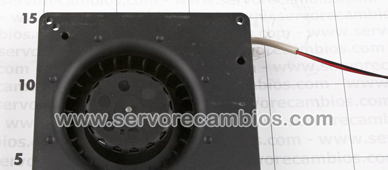 COMPACTOS RADIALES C.C. 135 x 135 x 38